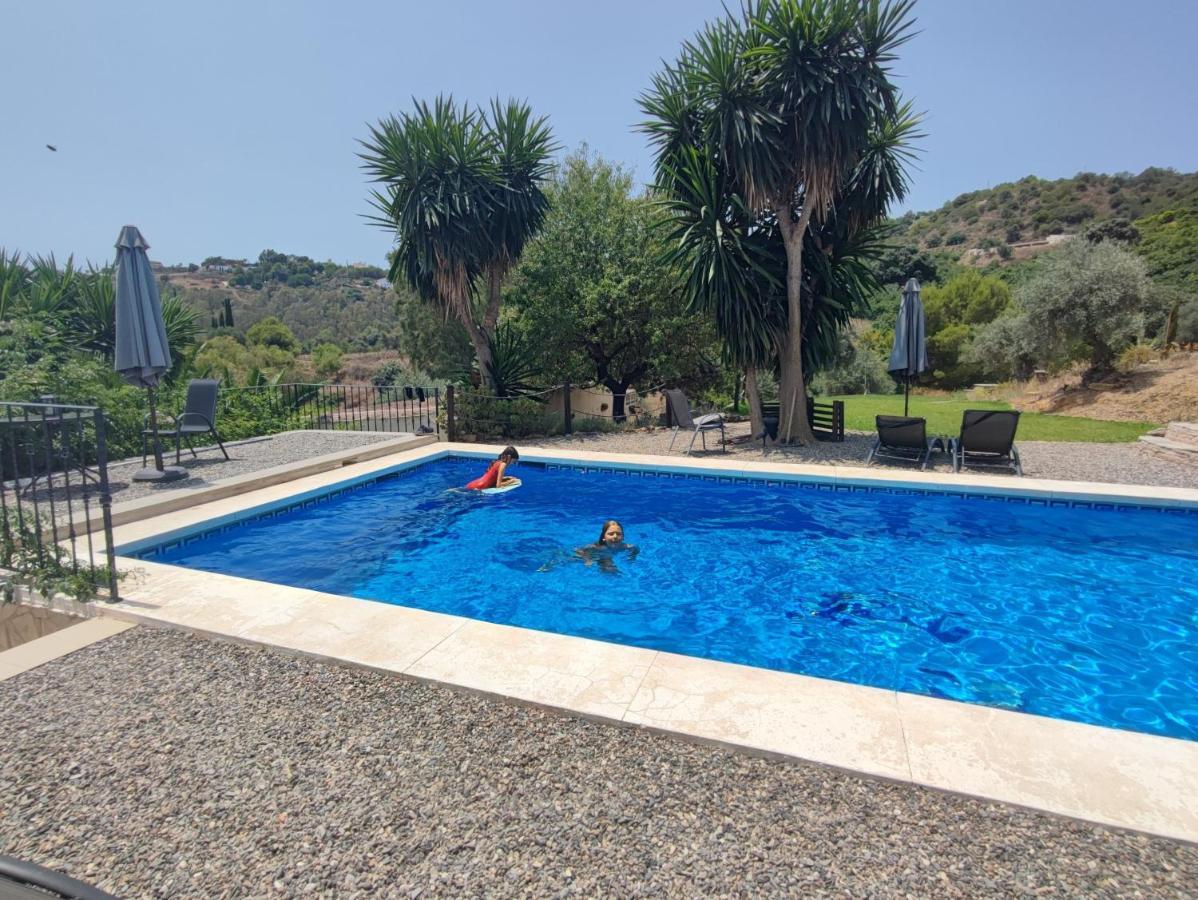 Penthouse Apartment, Cortijo Fruitful Hills Málaga Dış mekan fotoğraf